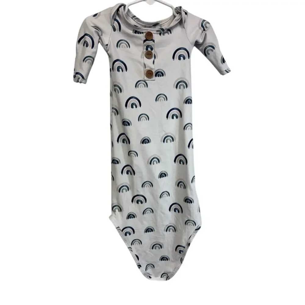 Caden Lane Blue Rainbow Knotted Gown Size 0-3 Months
